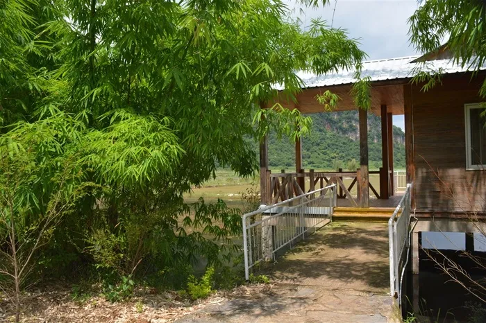 鳟鱼庄小木屋