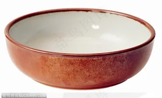 传统工艺品-褐色的瓷碗