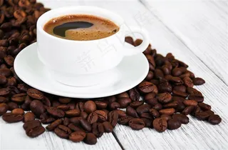 香浓咖啡和咖啡豆图