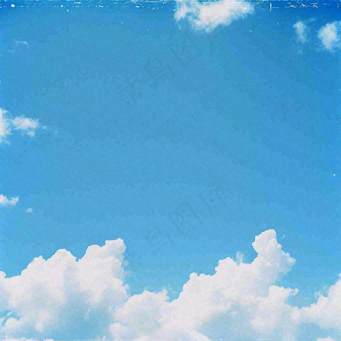 蓝色天空白云简约摄影图