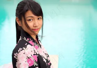 清纯和服美女图片