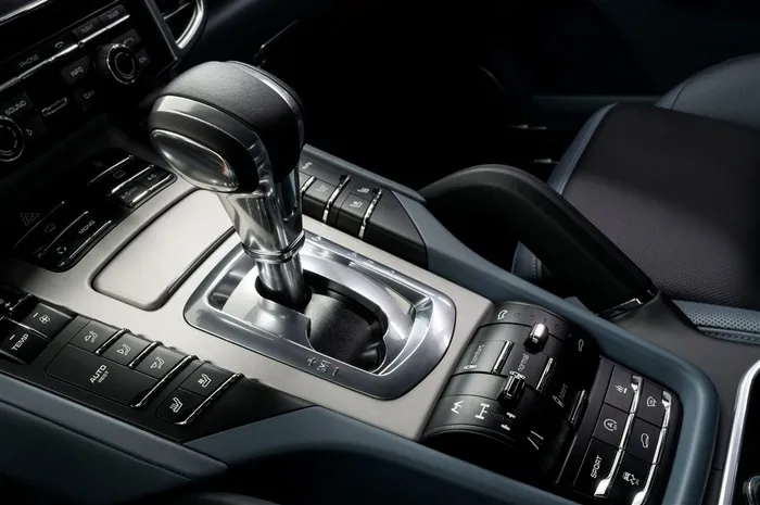 汽车内部系列 - 高档的轿车自动档装置