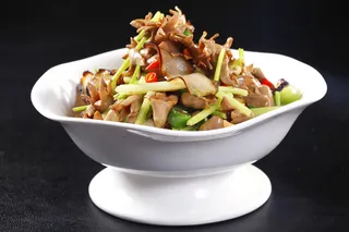 小碗小炒石榴花