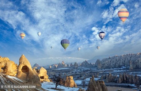 热气球与自然景色高清图