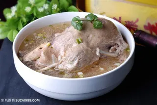 汤酸汤老鸭的美食图片
