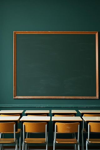 桌椅黑板学生教师简约背景