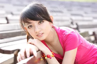 单纯学生美女图片下载