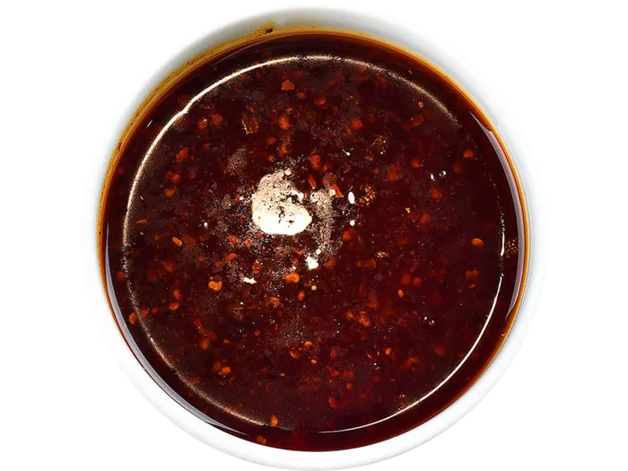 63辣椒油超市商品白底图免抠实物摄影png格式图片透明底