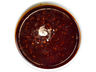 63辣椒油超市商品白底图免抠实物摄影png格式图片透明底