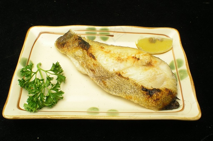 盐烧银鳕鱼美食素材图片
