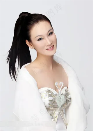 李昱和 清纯美女明星清新造型写真