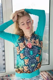 4K超高清时尚欧美美女图片