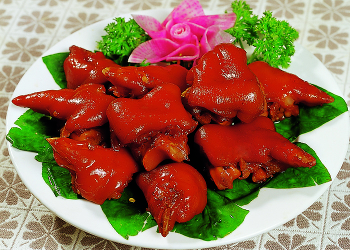 0711c-1164酱皇猪手