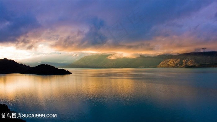 黄昏湖畔美景壁纸