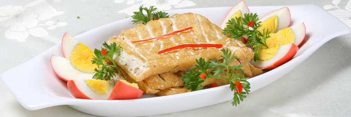 36 卤水鸡蛋拼豆腐 桥东大酒店