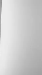 覆盖色度背景的白纸