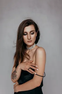 性感锁骨美女*图片