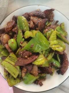 青椒五花肉脆皮五花肉实拍菜谱菜品图片