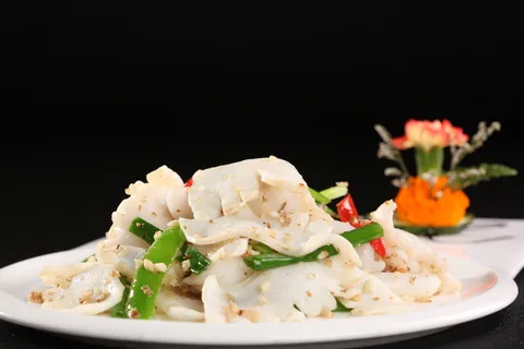 R02569沙姜焗花枝片 (2)