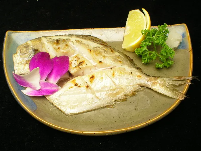 粤菜1550烤平鱼