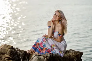 美国美女人体海边写真摄影