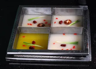 火锅麻辣烫锅底川菜锅底-捞仔飘香特色火锅