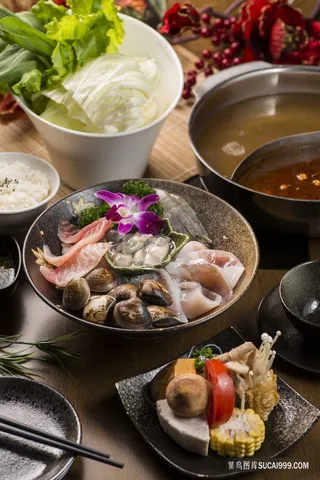 超清海鲜盛宴火锅拼盘图片