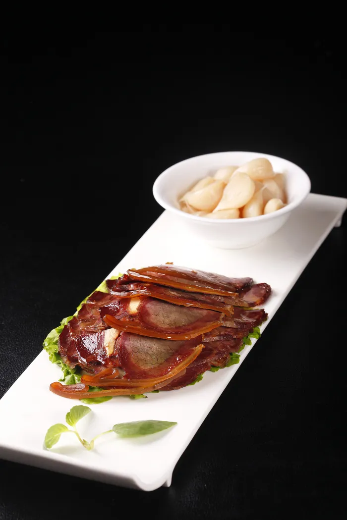 带皮驴肉 (4)