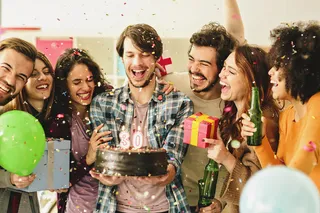 生日派对 各种节日送礼物场景 (13)