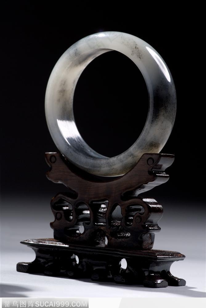 中华传统-灰黑色玉镯