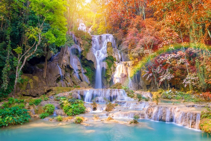 美丽的瀑布风景