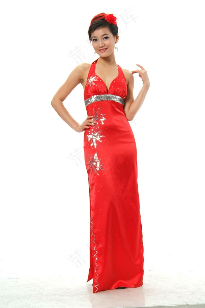 红色长款礼服