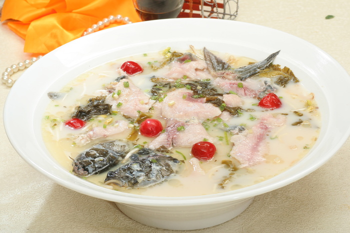 酸菜鱼· (1)
