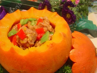 1204广味原只南瓜蒸排骨