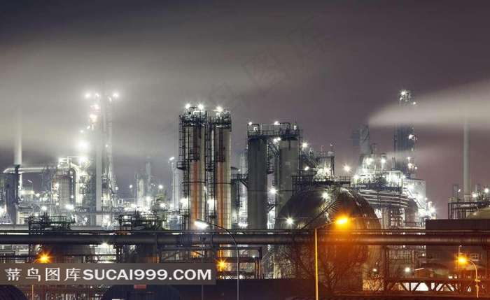 热火朝天的工业生产场景