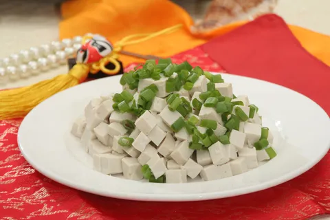 小葱豆腐