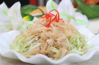 白菜芯拌蜇皮 12元