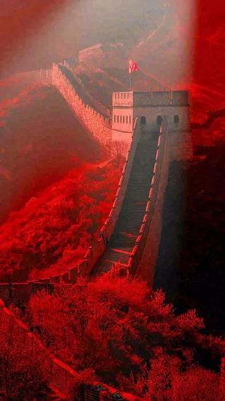 雄伟长城大气红色灯光