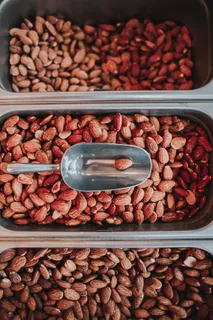 散装坚果果仁图片