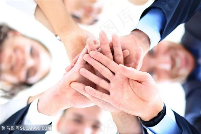 多人合作团结手势图片