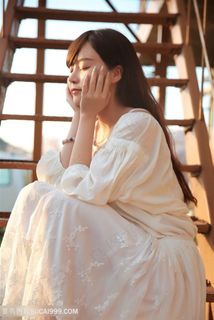 *长裙清纯美女摄影