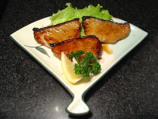 粤菜1558烤银雪鱼 45元