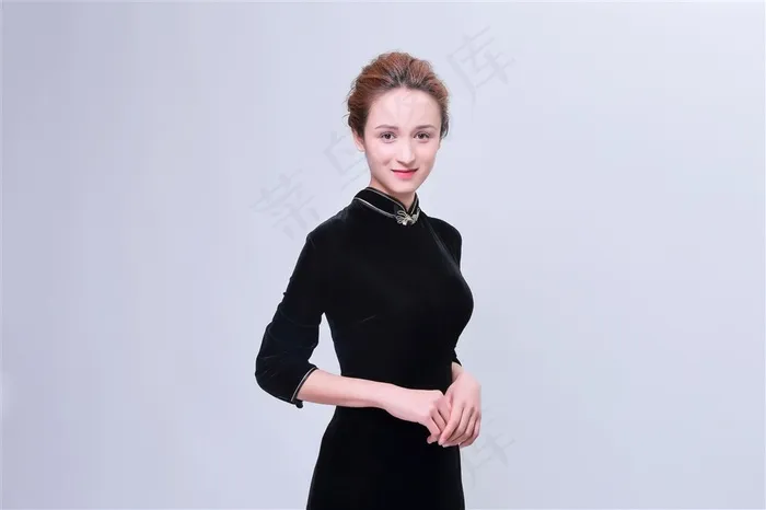 微笑的旗袍美女