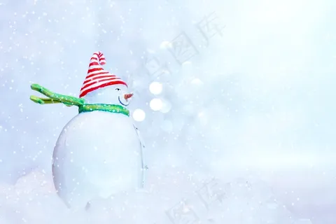 冬季雪人图片