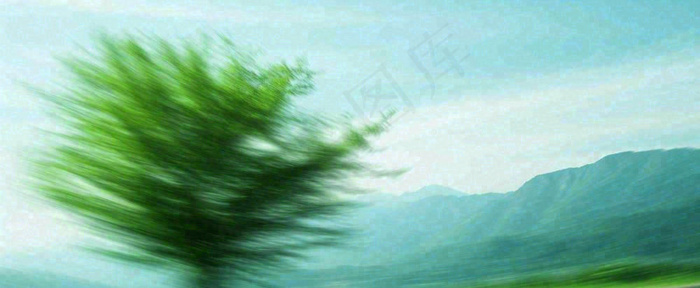 高山模糊绿树植物光影，大自然摄影图(1712x704)