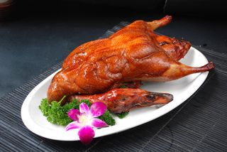 美味好吃的北京烤鸭图片-第7张