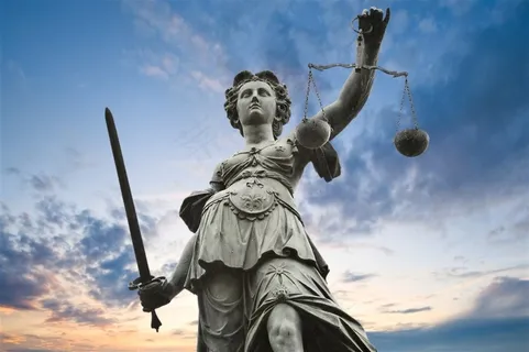 象征公平正义的女神像摄影 象征公平正义的女神像摄影