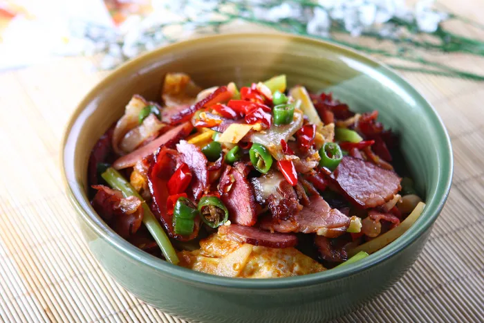 R01766农家一碗香53