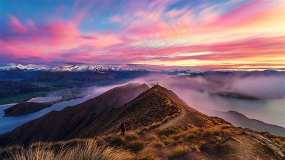彩霞天空山脉山水风景图片