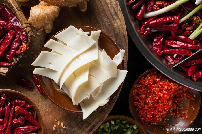 新鲜美味的黄喉美食图片